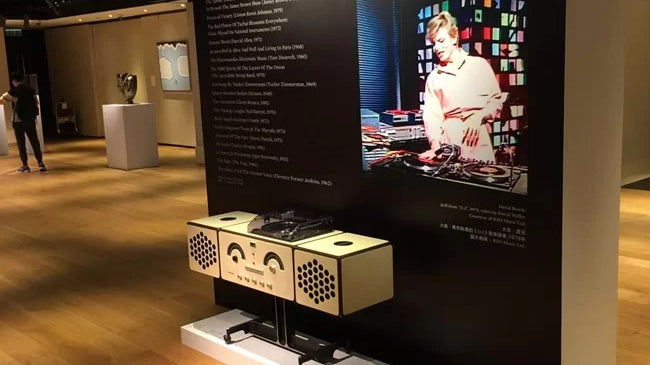 Record figure for David Bowie’s Radiofonografo